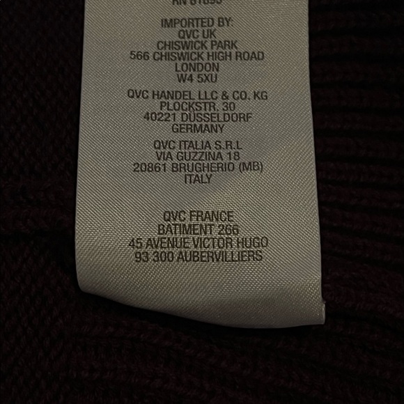 Isaacmizrahi live Burgundy Sweater. Size Small - Picture 4 of 5